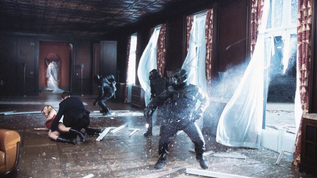 Scene fra Resident Evil. (Foto: Walt Disney Studios Motion Pictures Norway)