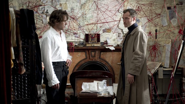Robert Downey Jr. og Jude Law gjenforenes i Sherlock Holmes: A Game Of Shadows (Foto: Warner Bros. Pictures/ SF Norge AS).