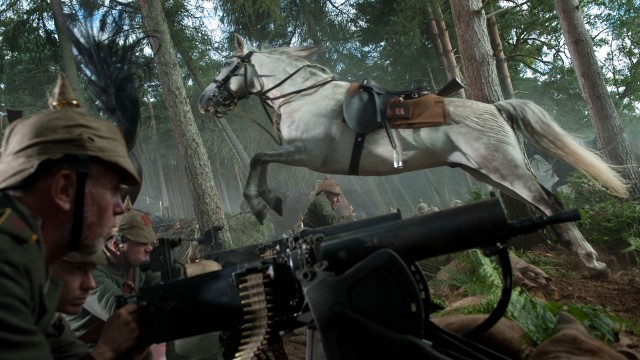 En av de mange gode sekvensene i War Horse (Foto: The Walt Disney Company Nordic).