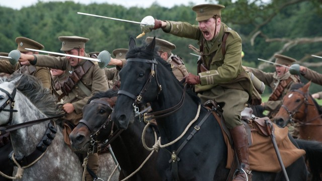 Benedict Cumberbatch spiller major i War Horse (Foto: The Walt Disney Company Nordic).