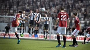 Holder muren i FIFA 13? (Foto: Electronic Arts).