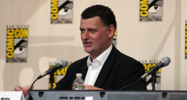 Steven Moffat på Comic-Con i 2008 (Foto: Ewen Roberts via Creative Commons)