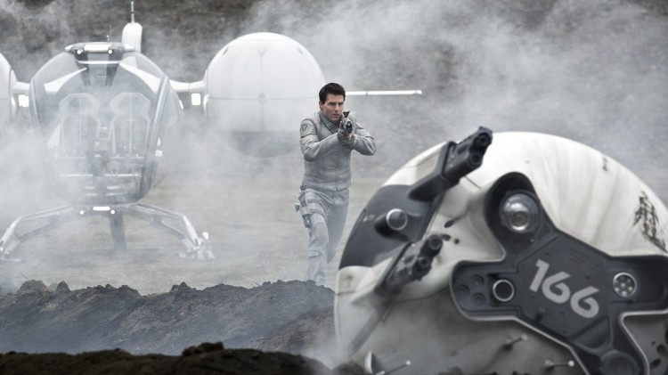 Tom Cruise i Oblivion (Foto: United International Pictures).