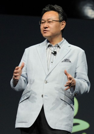 Sony-sjef Shuhei Yoshida. (Foto: Jordan Strauss, SCEA/AP Images. NTB Scanpix).