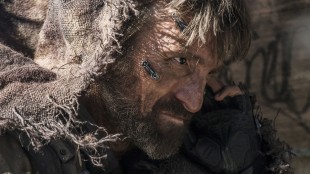 Sharlto Copley gjør herlig skurkerolle i Elysium (Foto: United International Pictures).