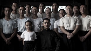 Ip Man (Tony Leung) med sine elever i The Grandmaster (Foto: Storytelling Media).