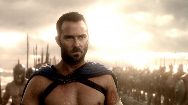 Sullivan Stapleton spiller general Themistokles i 300: Rise of an Empire  (Foto: Warner Bros. Pictures/ SF Norge AS).