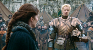 Gwendoline Christie som Brienne of Tarth i en scene fra Gwendoline Christie som Brienne of Tarth i en scene fra «Game of Thrones». (Foto: HBO)