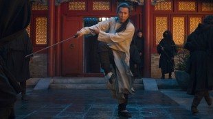 Donnie Yen som Silent Wolf i Crouching Tiger, Hidden Dragon: The Green Legend. (Foto: Netflix).
