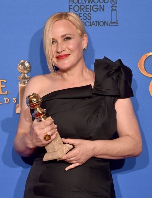 Patricia Arquette fikk prisen for beste kvinenlige birolle i en dramafilm. (Foto: Kevin Winter/Getty Images/AFP, NTB Scanpix).