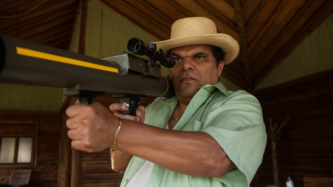 Luis Guzmán spiller José Rodríguez Gacha, en av de mest brutale narkoboosene i Colombia. ( Foto: Netflix)