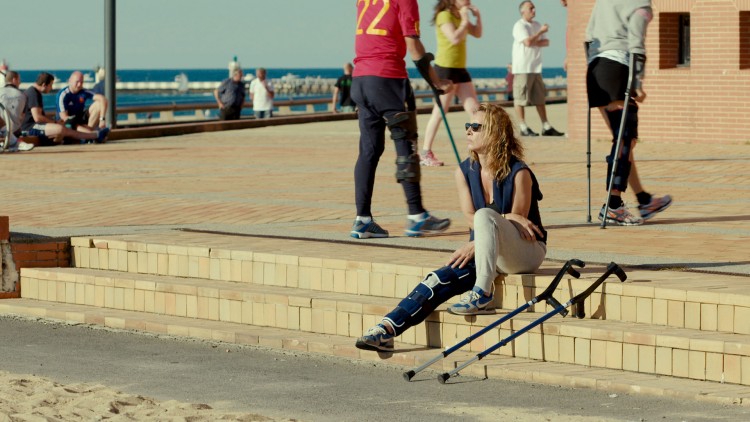 Tony (Emmanuelle Bercot) må på rekonvalesens etter en skiulykke i Min elskede (Foto: AS Fidalgo).