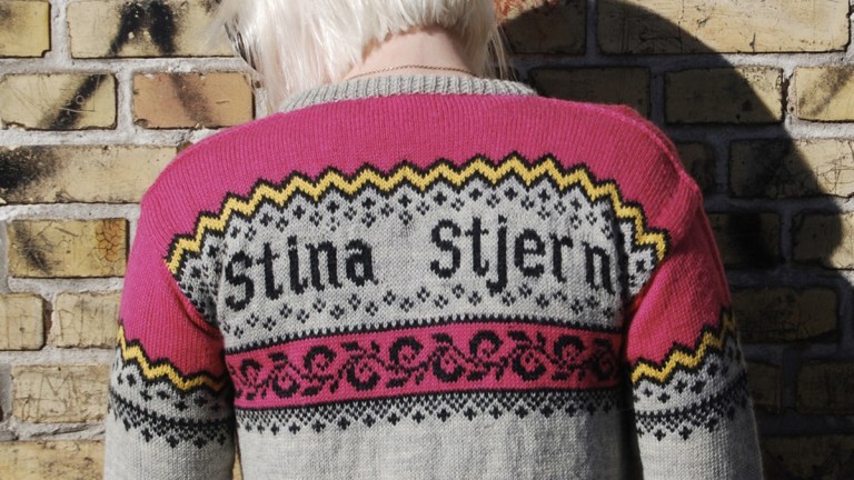 Vinn Stina Stjern-genser