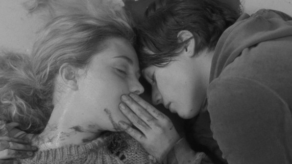 Evelyne Brochu og Karine Vanasse i "Polytechnique" (Foto/Copyright: Arthaus).