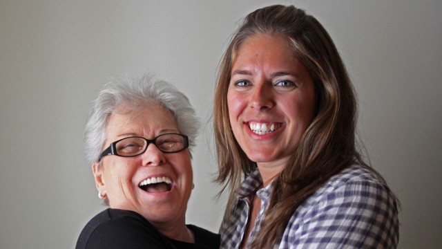 Betty Dodson og Carlin Ross. (Foto: NRK P3) Betty Dodson og Carlin Ross. (Foto: NRK P3)