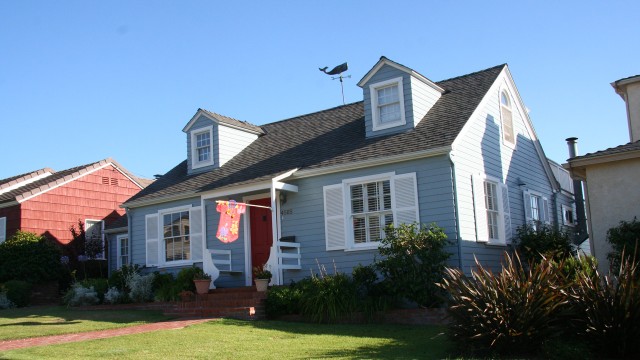 Huset hvor dama bodde i serien. (Foto: NRK)