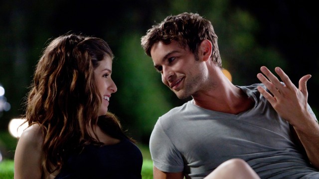 Anna Kendrick og Chace Crawford i What To Expect When You're Expecting (Foto: Norsk Filmdistribusjon).