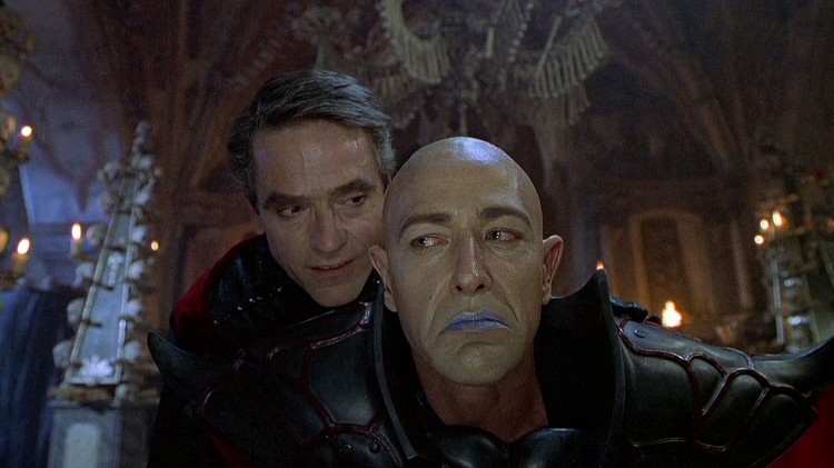 Dungeons and Dragons fra 2000 var en fullstendig flopp. Jeremy Irons og Bruce Payne (Foto: New Line Cinema).