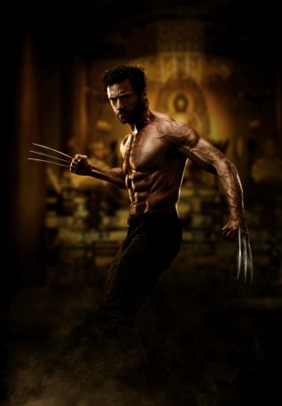 Hugh Jackman flasher sixpacken i The Wolverine (Foto: Twentieth Century Fox Norway).