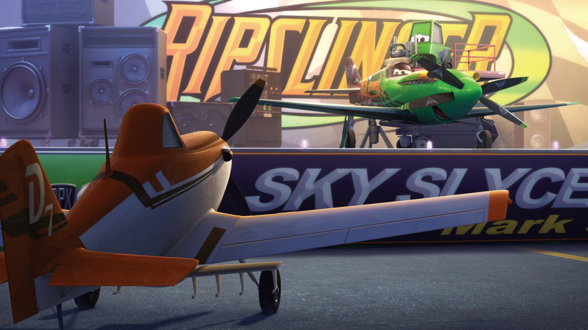 Dusty møter konkurrenten Ripslinger i Fly (Foto: ©2013 Disney Enterprises, Inc. All Rights Reserved).
