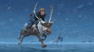 Kristoffer og Sven på full fart over isen i Frost (Foto: The Walt Disney Company Nordic).