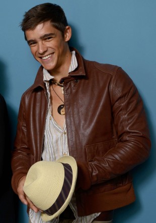 Brenton Thwaites spiller hovedrollen i The Giver som kommer i 2014. (Foto: Larry Busacca/Getty Images, NTB Scanpix).