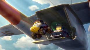 Tøffe kjøretøy kaster seg ut i Fly 2: Brann og redning (Foto: The Walt Disney Company).