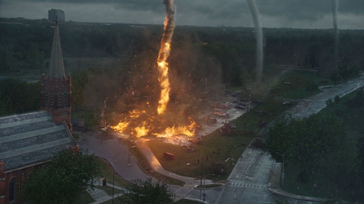 Effektene er i det minste gode i Into the Storm. (Foto: Warner Bros. Pictures/ SF Norge).