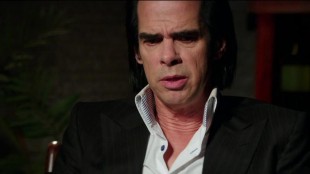 Nick Cave kaller seg selv en pompøs jævel i 20.000 Days On Earth (Foto: Tour de Force).