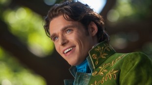 Richard Madden (Game Of Thrones) spiller prinsen i Eventyret om Askepott (Foto: © 2014 Disney Enterprises, Inc. All Rights Reserved).