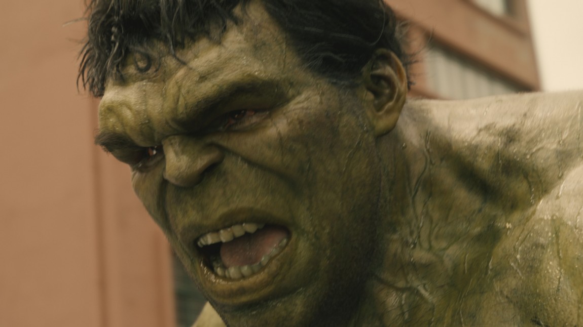 Hulk (Mark Ruffalo) slår seg løs i Avengers: Age Of Ultron (Foto: ©Marvel).