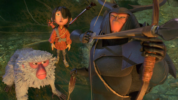 Kubo og sine to medhjelpere leter etter en spesiell rustning i Kubo og det magiske instrumentet. (Foto: United International Pictures)