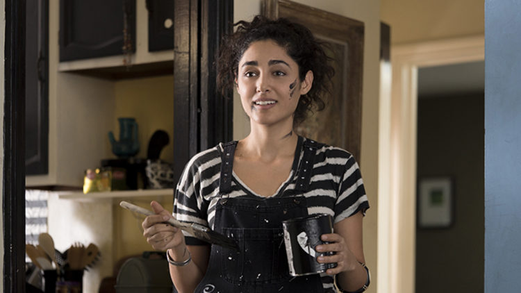 Iranske Golshifteh Farahani spiller den driftige Laura i filmen "Paterson". (Foto: Norsk Filmdistribusjon)