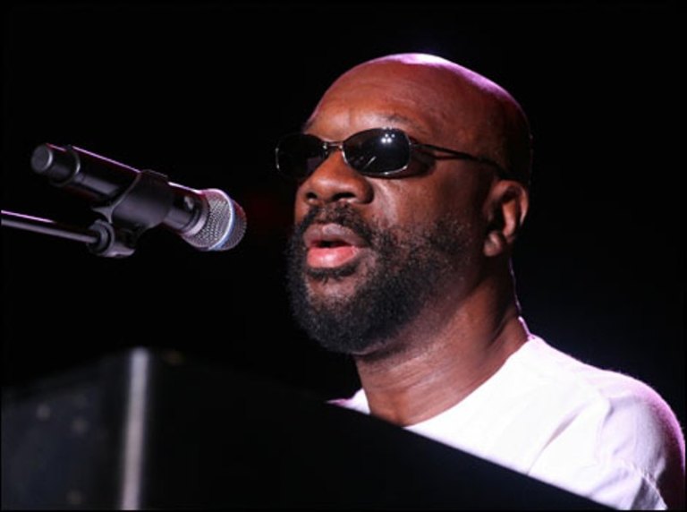 Soul-legenden Isaac Hayes er død