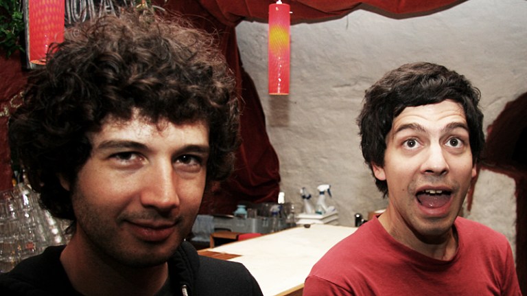 Sjenerte Pstereo-gutter
