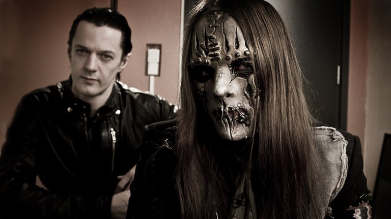 Holder seg til norsk black metal