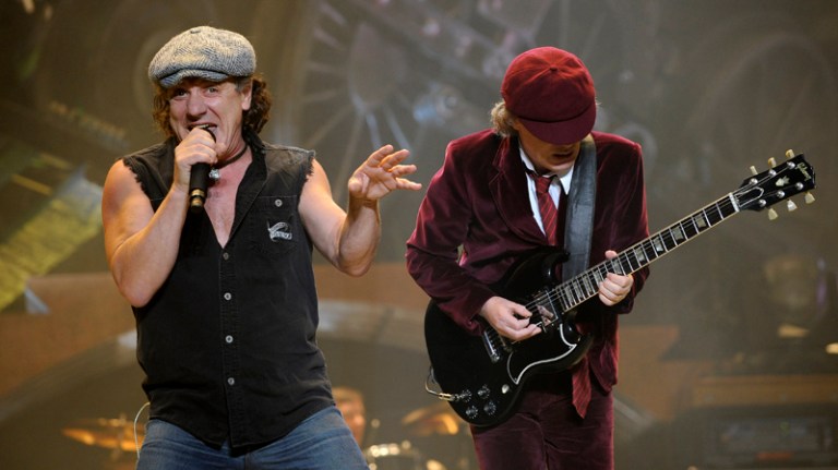 AC/DC jubler når lommeboka di blør