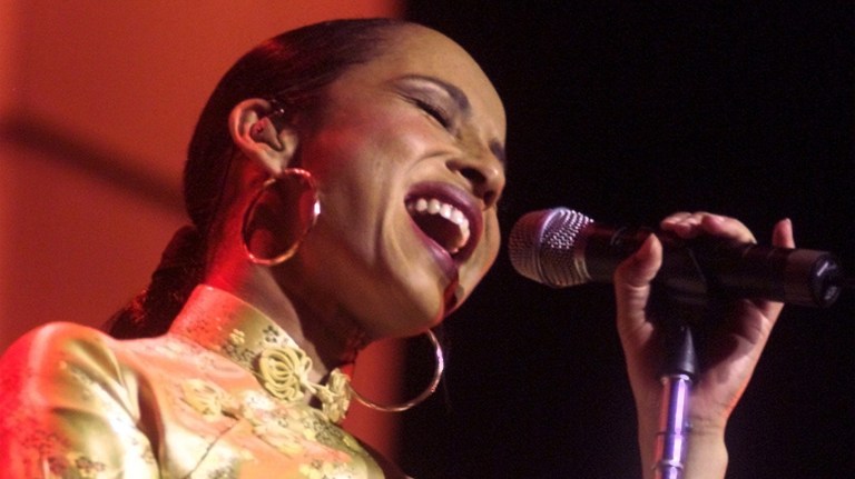 Sade: Soldier Of Love (4)