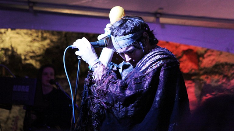 Serena-Maneesh live