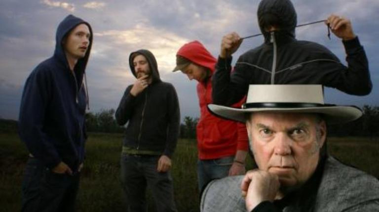 Neil Young-frelst elektronikabassist