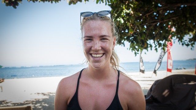 Sammen med 97 andre norske studenter tar Martine Moen (20) norske fag på ferieøya Bali i Indonesia. (Foto: Andrea A. Thiis-Evensen)