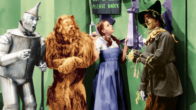 Dorothy og vennene hennes i Trollmannen fra Oz. (Foto: Metro-Goldwyn-Mayer)