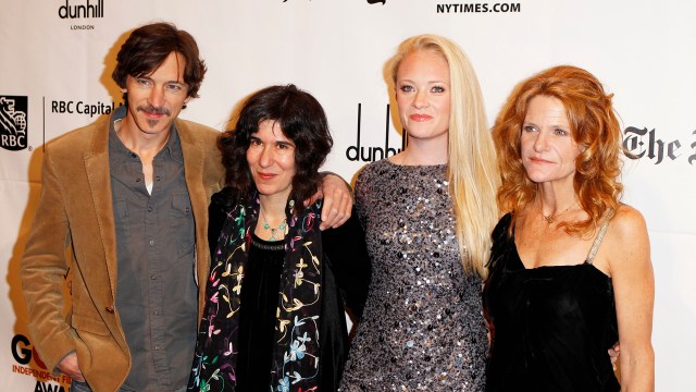 John Hawkes, Debra Granik, Lauren Sweetser og Dale Dickey på Gotham Independent Film Awards 2010 i New York 2010. (Foto: REUTERS/Lucas Jackson)