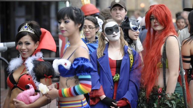 Se bildene fra Comic Con