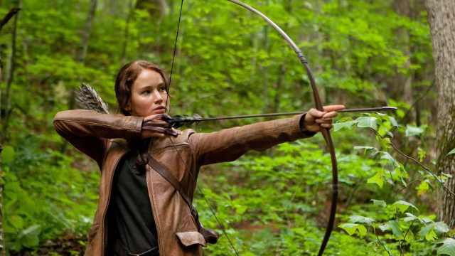 Jennifer Lawrence spenner buen i The Hunger Games (Foto: Lionsgate).