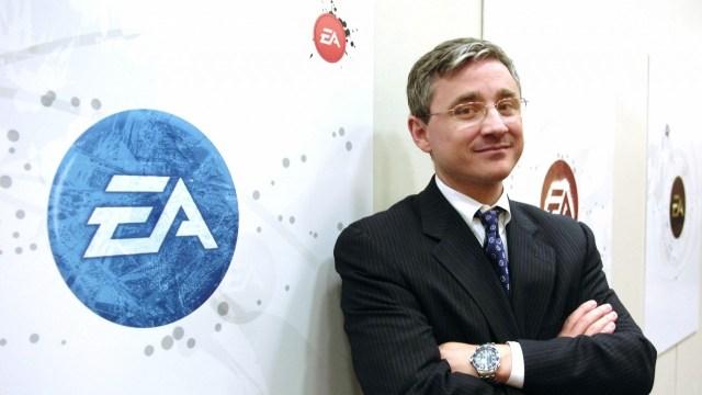 Frank Gibeau, president for EA Games Labels, trur at fysiske butikkar er noko som kjem til å høyre fortida til – i framtida ein gong (Foto: Chris Pizello/Reuters).