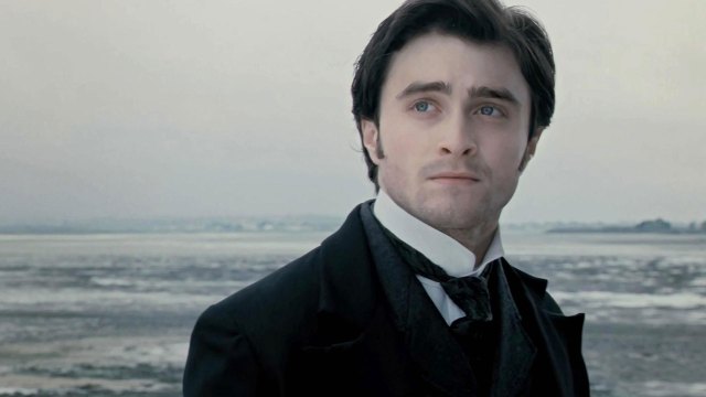 Daniel Radcliffe spiller riktignok hovedrollen, men The Woman in Black er ingen barnefilm. (Foto: SF Norge).