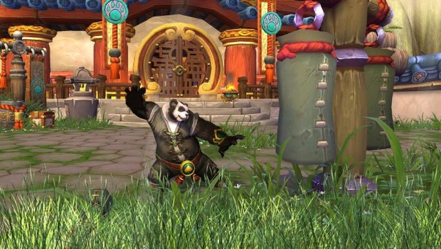 Ei ny utviding hjalp sist gong, vil søte pandaer hjelpe denne gongen? (Bilete: Activision Blizzard)