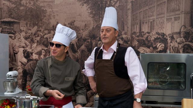 Michaël Youn og Jean Reno i Mesterkokken (Foto: Europafilm).
