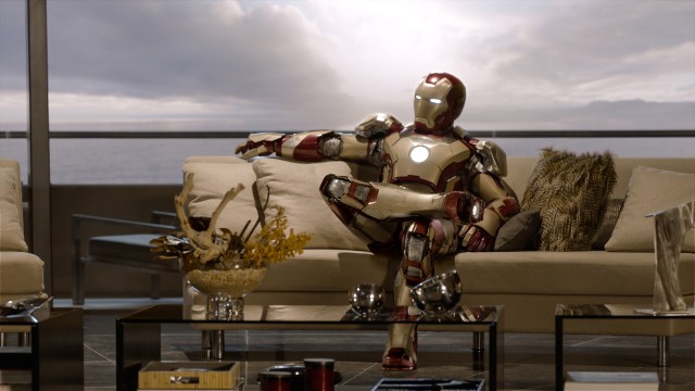 En avslappet stund i Iron Man 3 (Foto: The Walt Disney Company Nordic).